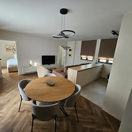 Loft Lägenhet Podgorica